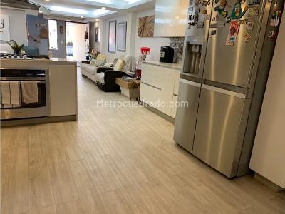 Casa de 3 alcobas en venta en Señorial, Envigado, 155 m² · foto 7 de 20