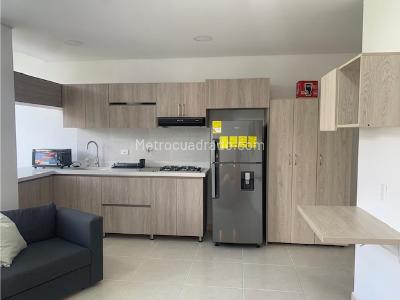 Apartaestudio en venta en La Castellana, Medellín, 37 m² · foto 11 de 11