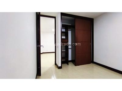 Apartamento de 3 alcobas en venta en Envigado Loma De Escobero, Envigado, 107 m² · foto 15 de 19
