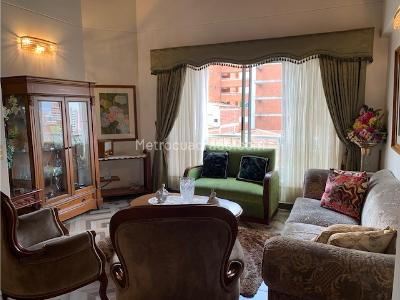 Apartamento en venta en Laureles Nogal, Medellín · foto 3 de 20