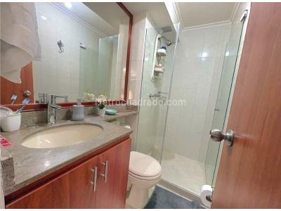 Apartamento en venta en Castropol, Medellín · foto 8 de 20