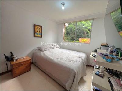 Apartamento en venta en Castropol, Medellín · foto 9 de 20