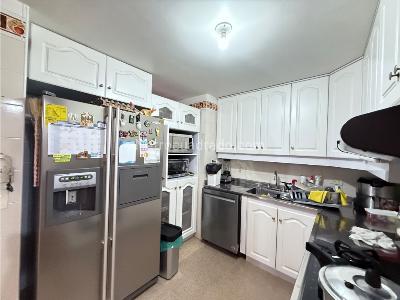 Casa de 4 alcobas en venta en El Poblado Las Lomas, Medellín, 187 m² · foto 4 de 20