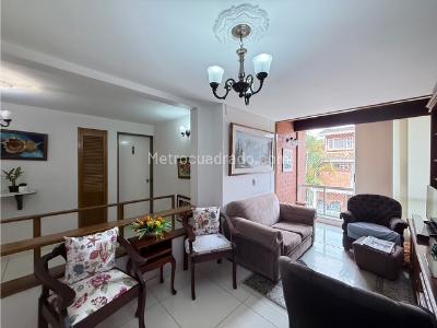 Casa de 4 alcobas en venta en El Poblado Las Lomas, Medellín, 187 m² · foto 8 de 20