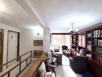 Casa de 4 alcobas en venta en El Poblado Las Lomas, Medellín, 187 m² · foto 9 de 20
