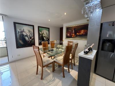 Apartamento en venta en El Poblado, Medellín · foto 5 de 20