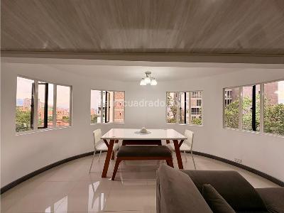 Apartamento de 3 alcobas en venta en El Poblado Las Lomas, Medellín, 126 m² · foto 3 de 20