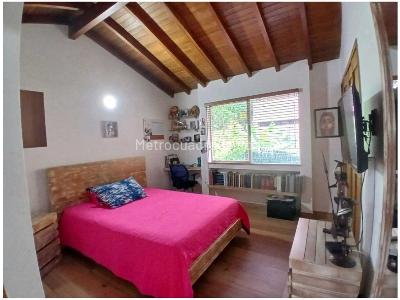 Casa de 3 alcobas en venta en El Poblado, Medellín, 279 m² · foto 16 de 20