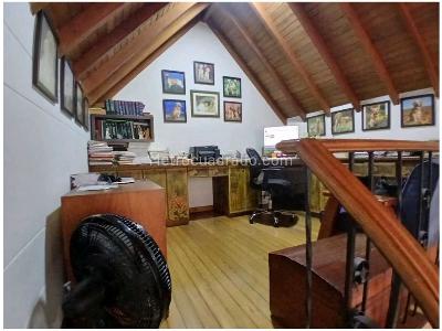 Casa de 3 alcobas en venta en El Poblado, Medellín, 279 m² · foto 19 de 20