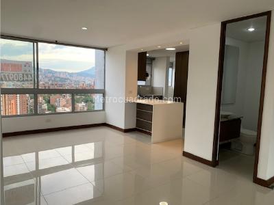 Apartamento de 3 alcobas en venta en Medellin, Medellín, 143 m² · foto 6 de 20