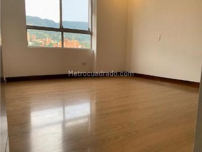 Apartamento de 3 alcobas en venta en Medellin, Medellín, 143 m² · foto 13 de 20