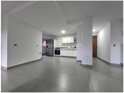 Apartamento en venta en El Poblado, Medellín · foto 6 de 20