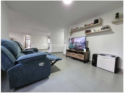 Apartamento en venta en El Poblado, Medellín · foto 9 de 20