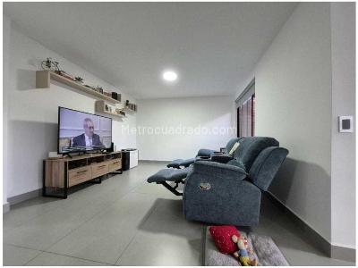 Apartamento en venta en El Poblado, Medellín · foto 10 de 20