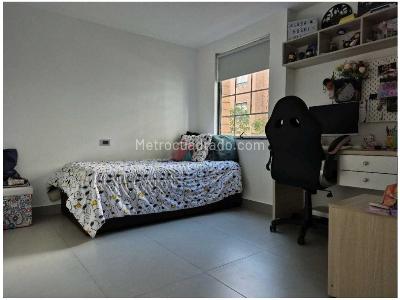 Apartamento en venta en El Poblado, Medellín · foto 12 de 20