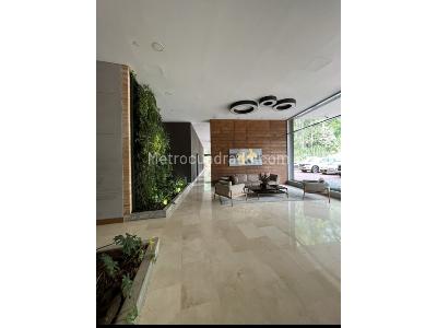 Apartamento de 3 alcobas en venta en El Poblado, Medellín, 217 m² · foto 12 de 20