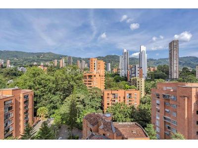 Apartamento de 3 alcobas en venta en El Campestre, Medellín, 131 m² · foto 8 de 20