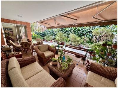 Casa de 3 alcobas en venta en El Poblado, Medellín, 274 m² · foto 4 de 20