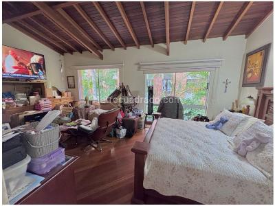 Casa de 3 alcobas en venta en El Poblado, Medellín, 274 m² · foto 18 de 20