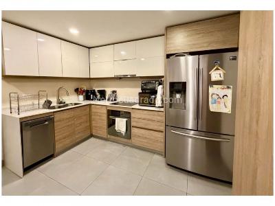 Casa de 4 alcobas en venta en El Poblado, Medellín, 283 m² · foto 6 de 20