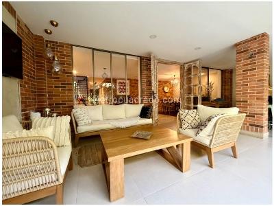 Casa de 4 alcobas en venta en El Poblado, Medellín, 283 m² · foto 7 de 20