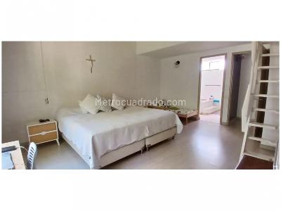 Casa de 4 alcobas en venta en Medellin, Medellín, 337 m² · foto 10 de 20