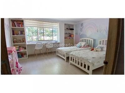 Casa de 4 alcobas en venta en Medellin, Medellín, 337 m² · foto 12 de 20