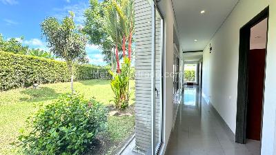 Casa de 3 alcobas en venta en El Caimo, Armenia, 310 m² · foto 4 de 11