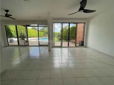 Casa en venta en Malabar Cerritos, Pereira · foto 4 de 13