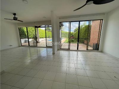 Casa en venta en Malabar Cerritos, Pereira · foto 5 de 13