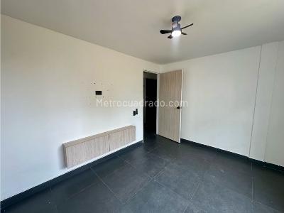 Apartaestudio en venta en La Castellana, Armenia, 32 m² · foto 2 de 8