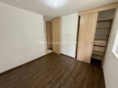 Apartamento en venta en Armenia, Armenia · foto 8 de 16