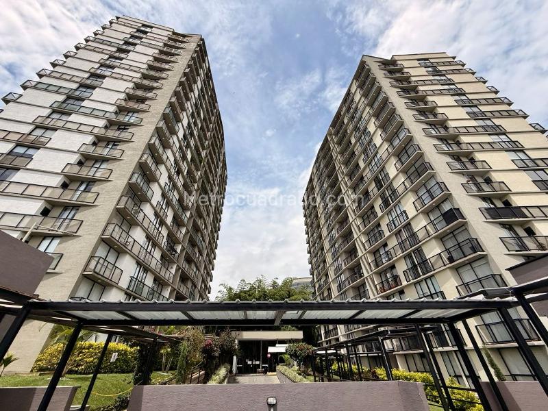Apartamento en Arriendo, AVENIDA CENTENARIO, Armenia