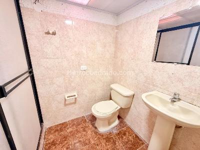 Casa de 5 alcobas en venta en Armenia, Armenia, 150 m² · foto 11 de 16
