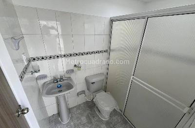 Casa de 4 alcobas en venta en Agua Azul, Armenia, 120 m² · foto 8 de 20