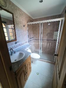 Casa de 5 alcobas en venta en Lagos Del Cacique, Bucaramanga, 292 m² · foto 12 de 20