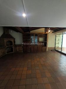 Casa de 5 alcobas en venta en Lagos Del Cacique, Bucaramanga, 292 m² · foto 18 de 20