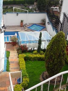 Casa de 5 alcobas en venta en Lagos Del Cacique, Bucaramanga, 500 m² · foto 3 de 19