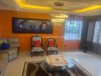 Casa de 5 alcobas en venta en Lagos Del Cacique, Bucaramanga, 500 m² · foto 14 de 19