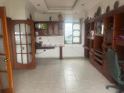 Casa de 5 alcobas en venta en Lagos Del Cacique, Bucaramanga, 500 m² · foto 16 de 19