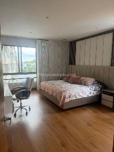 Apartamento de 4 alcobas en venta en Altos De Cabecera, Bucaramanga, 264 m² · foto 13 de 19