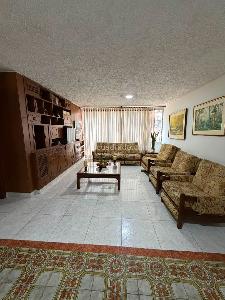 Apartamento de 5 alcobas en venta en San Pio, Bucaramanga, 287 m² · foto 3 de 20