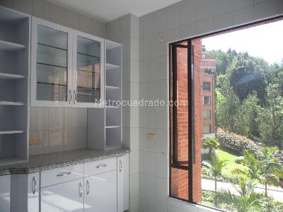Apartamento en venta en Santa Barbara Alta, Bogotá · foto 7 de 8