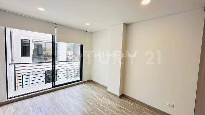 Apartamento en venta en Niza, Bogotá · foto 4 de 18