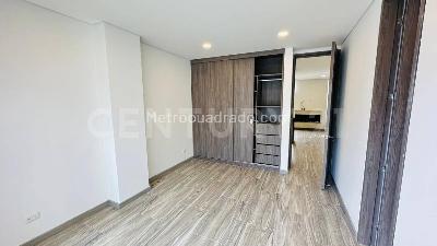 Apartamento en venta en Niza, Bogotá · foto 6 de 18