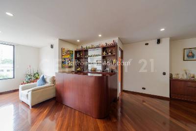 Apartamento de 5 alcobas en venta en Pasadena, Bogotá, 326 m² · foto 4 de 20