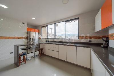 Apartamento de 5 alcobas en venta en Pasadena, Bogotá, 326 m² · foto 7 de 20