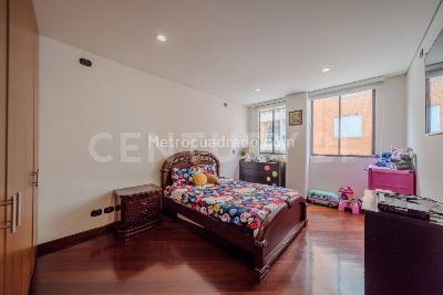 Apartamento de 5 alcobas en venta en Pasadena, Bogotá, 326 m² · foto 14 de 20