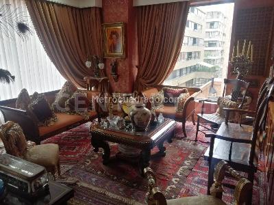 Apartamento de 3 alcobas en venta en La Carolina, Bogotá, 167 m² · foto 4 de 15