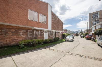 Casa en venta en Niza Cordoba, Bogotá · foto 13 de 14